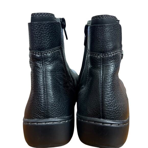 Clarks Textured Black Leather Booties - Picture 11 of 16